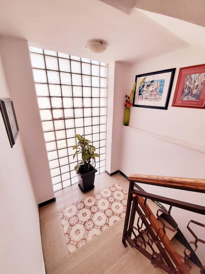 Apartments Izabela Muzic-Fornaric Đảo Cres Ngoại thất bức ảnh